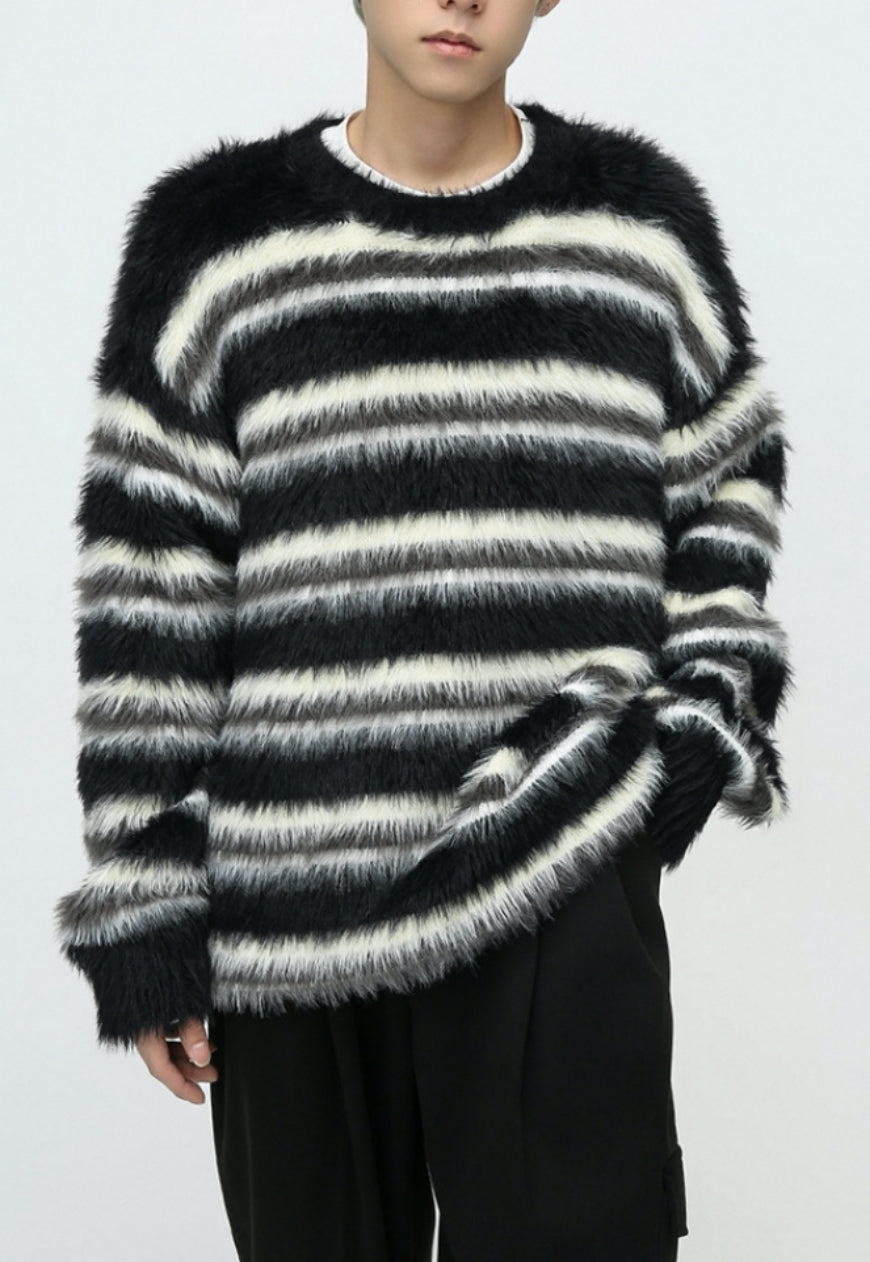 Men's striped knitted sweater