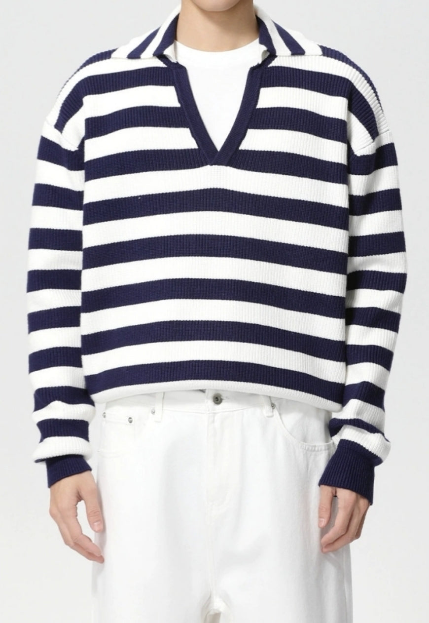 Men's striped retro V-neck sweater