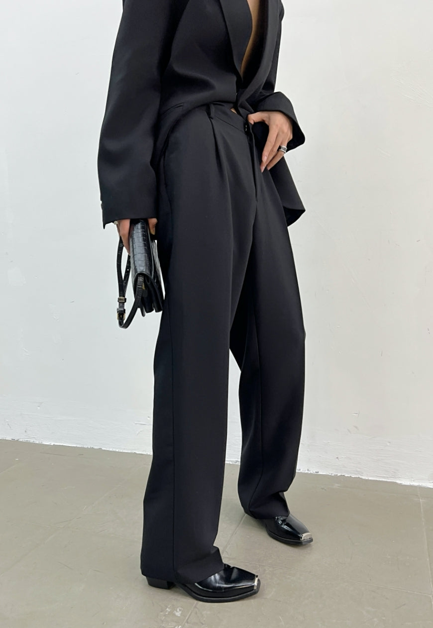 【Sale】Men's shoulder pad suit