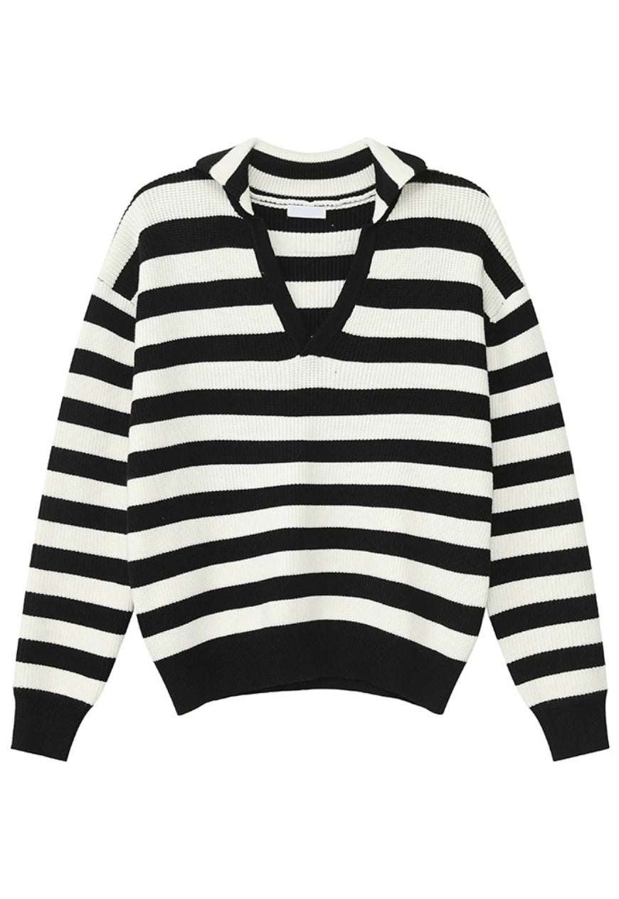Men's striped retro V-neck sweater