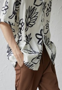 O1CN01Sudef82CuAO45HYun_!!2829778533