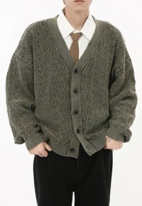 Men's rhombus V-neck sweater