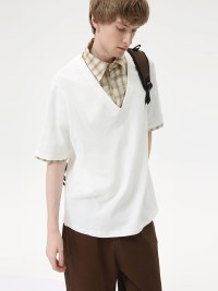 Men's Spliced V-neck fake two-piece T-shirt